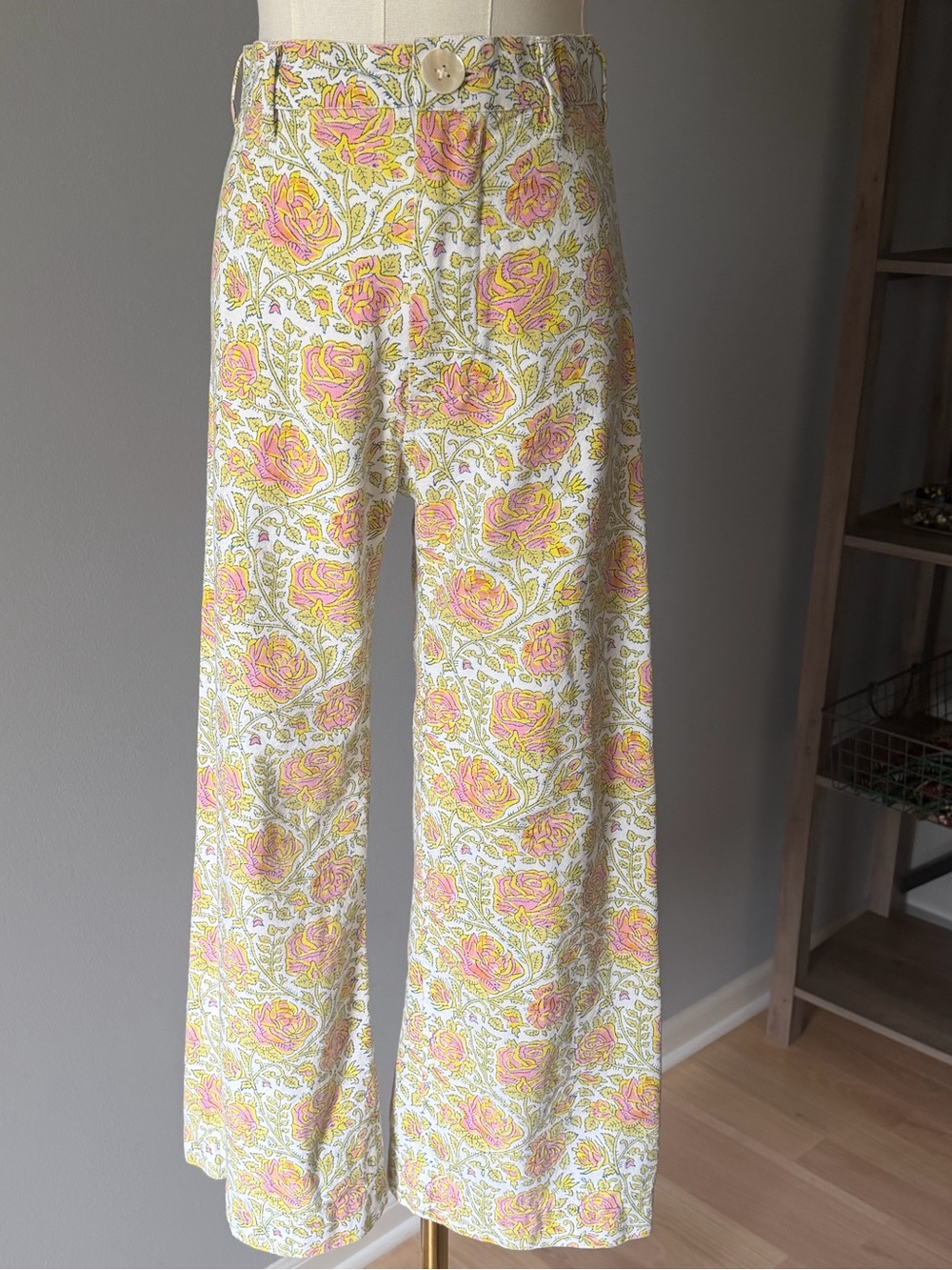 Color block floral cropped jean